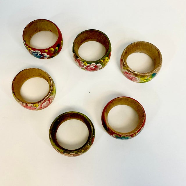 1970s 1970s Vintage Folk Art Southwestern Floral Hand Painted Wooden Napkin Rings - Set of 6. For Sale - Image 5 of 8