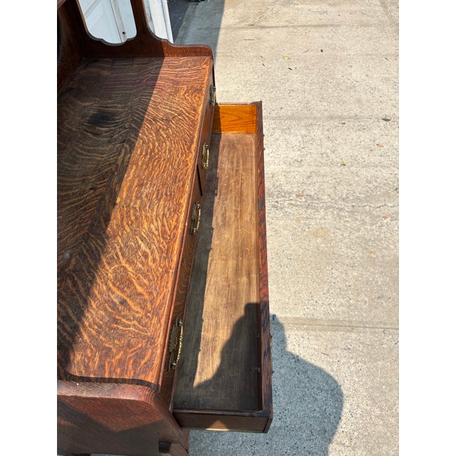 Brown Antique Arts & Crafts Dressing Cabinet, Quarter Sawn Oak Vanity Dresser, Mission Oak Cabinet With Mirror, Tiger Oak Furniture For Sale - Image 8 of 12