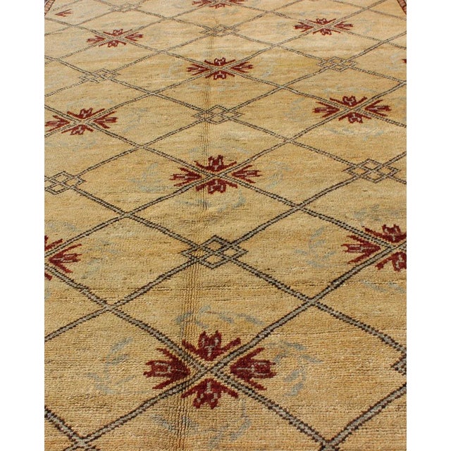 Mid 20th Century Vintage Turkish Cross-Hatch Trellis Design Oushak Rug by Keivan Woven Arts 4'2 X 9'7 For Sale - Image 5 of 9