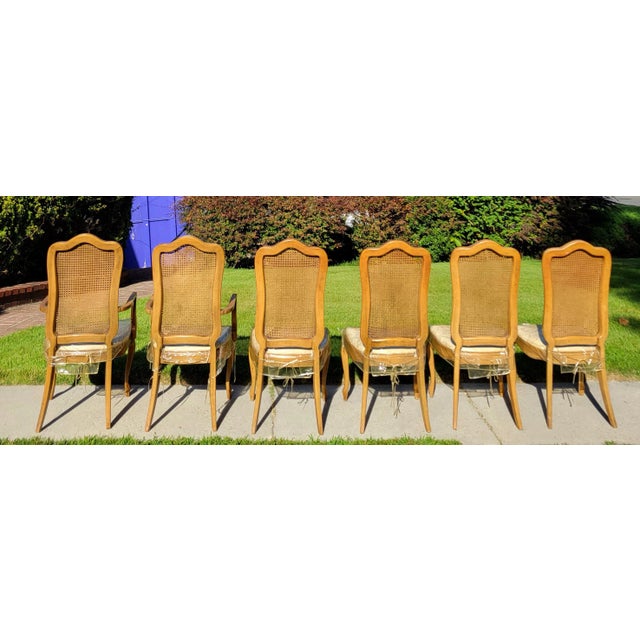 1960s Thomasville French Provincial Walnut Dining Table and 6 Chairs - Set of 7 For Sale - Image 14 of 15