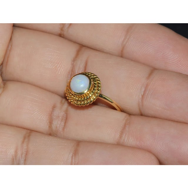 Certified Natural 1.18Cts Cabochon Opal 750 18K Solid Gold Bezel Filigree Stacking Ring, size 6.25 For Sale In Dallas - Image 6 of 10