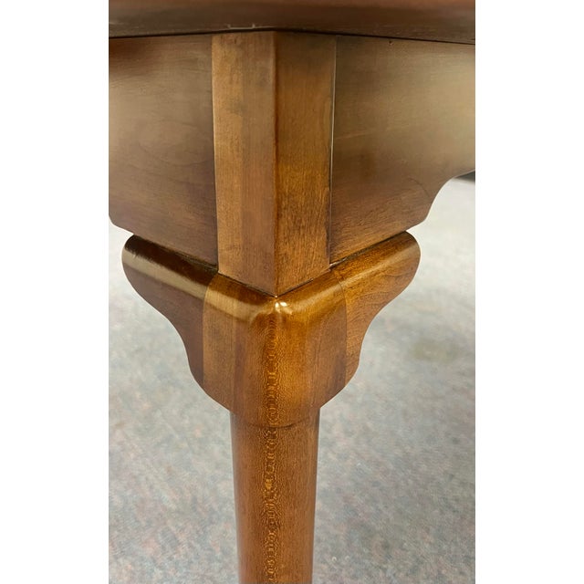Statton Queen Anne Oldtowne Cherry Extension Dining Table For Sale In New York - Image 6 of 11