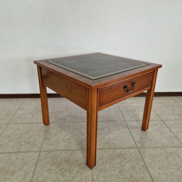 Brown Chesterfield Coffee Table, 2000s For Sale - Image 8 of 9