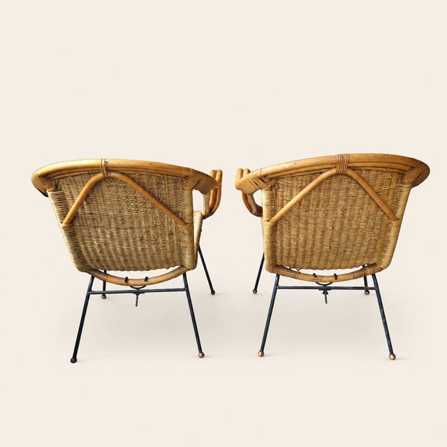 Mid-Century Modern Mid-Century Modern Rattan Lounge Chairs in the Style of Paul McCobb, Pair For Sale - Image 3 of 9