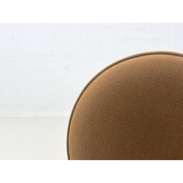 Beige Vintage Tulip Stool in Beige by Vitra, 1970s For Sale - Image 8 of 16