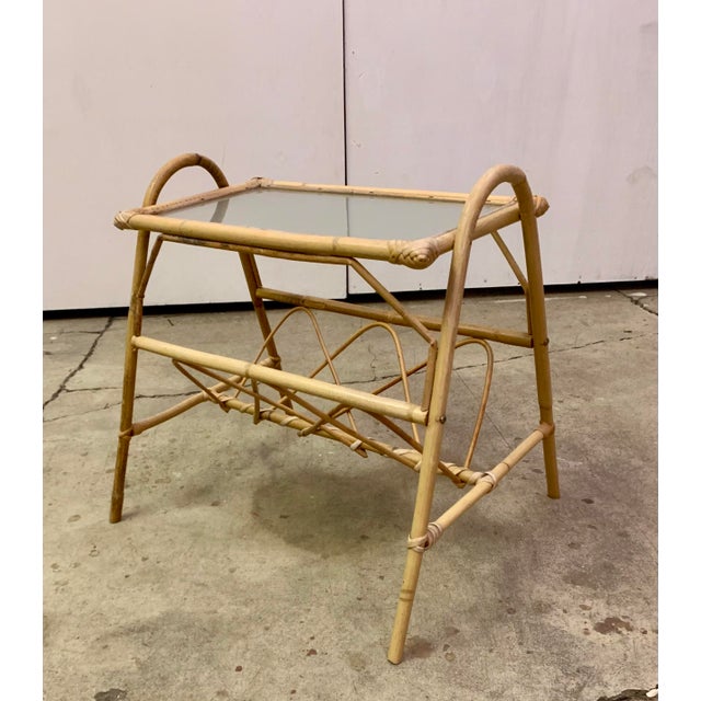 1960s Italian Midcentury Rattan & Bamboo Side Table / Magazine Rack, 1950/60s For Sale - Image 5 of 12