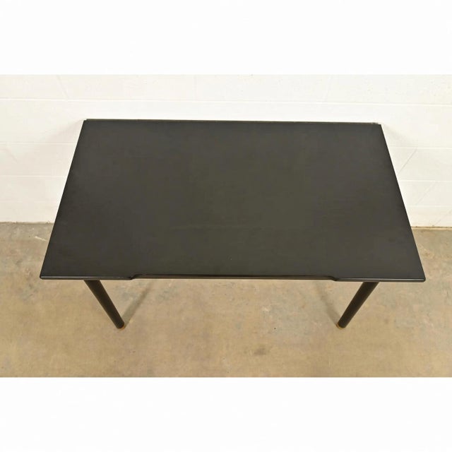 1950s John Widdicomb Mid-Century Modern Hollywood Regency Black Lacquer and Brass Console Table, Newly Refinished For Sale - Image 5 of 9