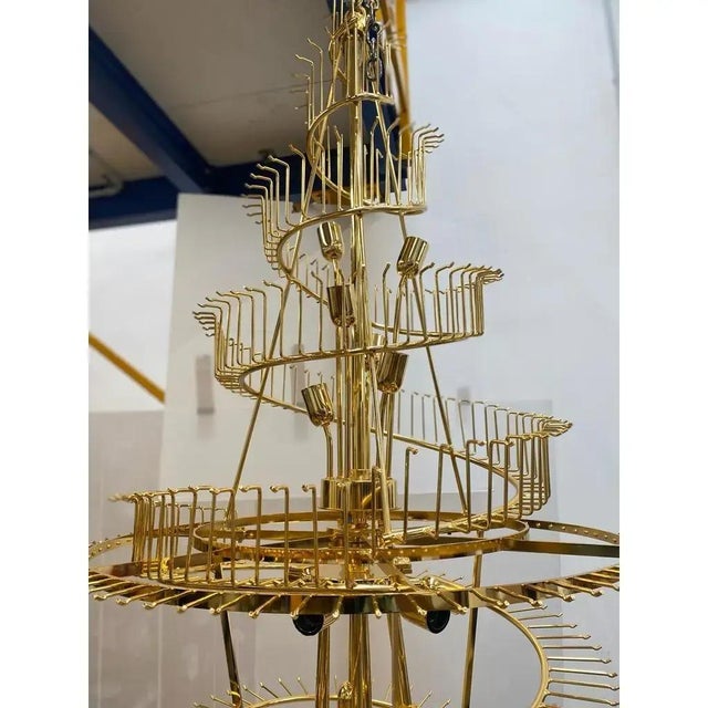 Mid Century Modern Oversized Contemporary Murano Glass Chandelier, “Quadriedro” Design in Fumé and Gold Twister For Sale - Image 6 of 9