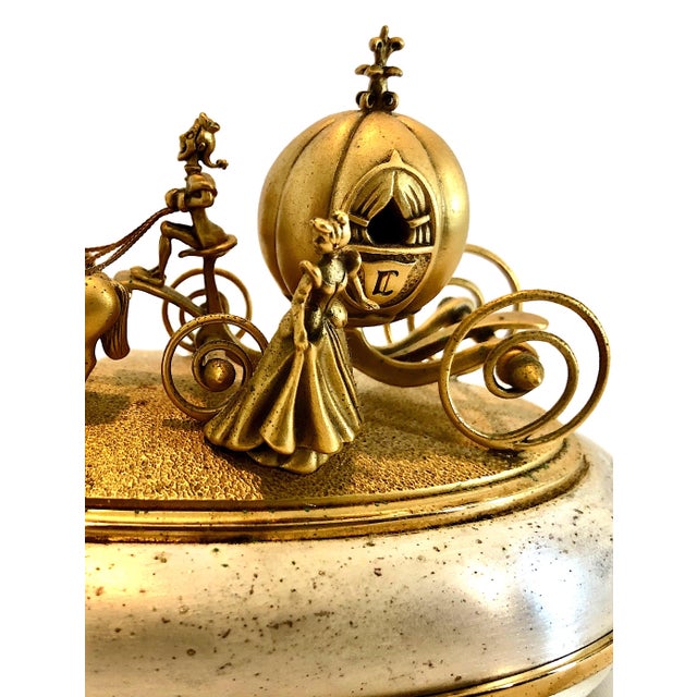 "Cinderella's Coach of Dreams" Heirloom / Jewel Box From the Disney Showcase Collection For Sale - Image 4 of 10