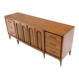American Walnut Mid-Century Modern Double Doors 9 Drawers Dresser Credenza