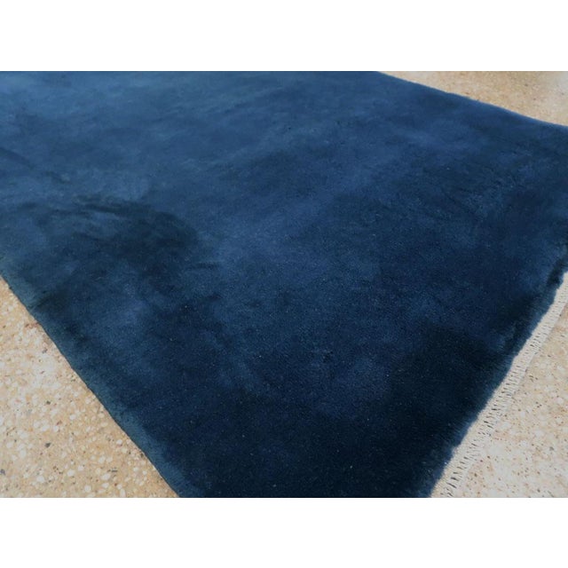 Textile Galerie Shabab Collection Mid-20th Century Handmade Chinese Art Deco Throw Rug in Blue For Sale - Image 7 of 9