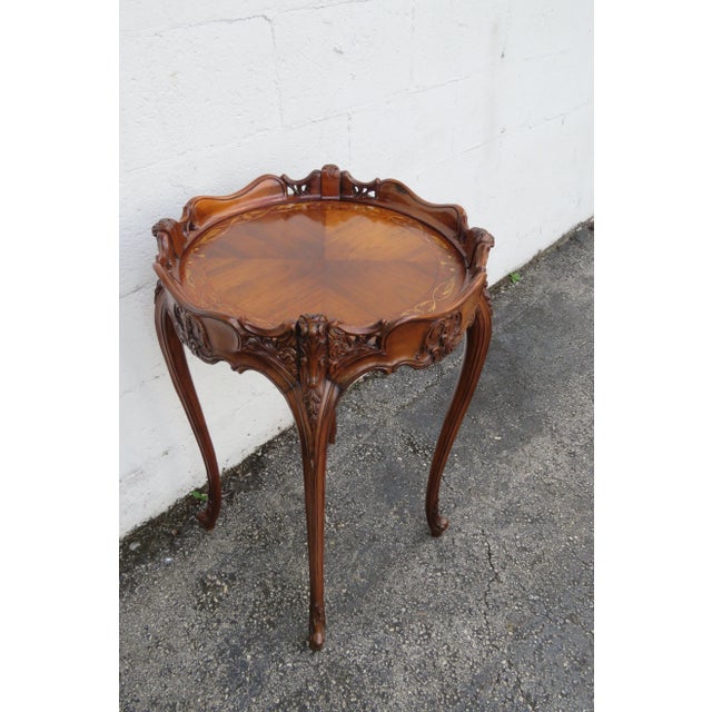 French Early 1900s Carved Inlay Round Side End Tables a Pair 6139 For Sale - Image 10 of 17