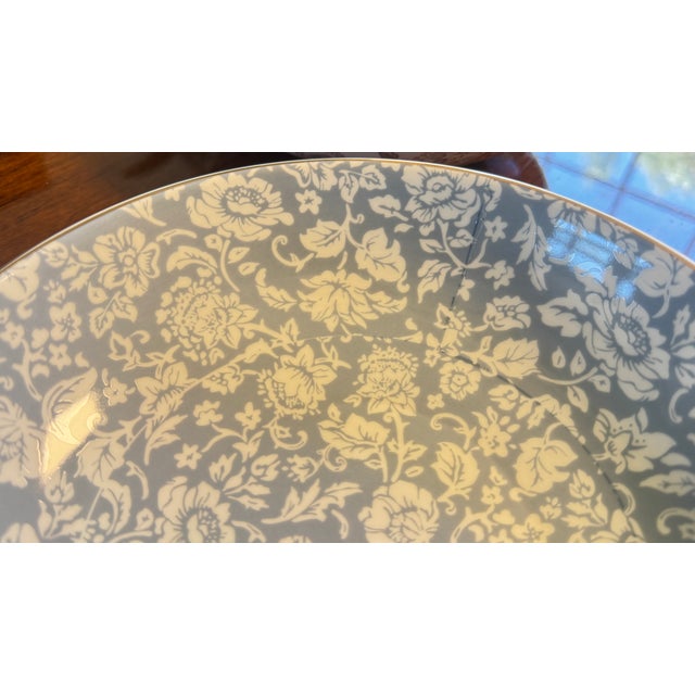 1990s Porcelain Bunny Bowl, Blue Floral Interior, Gold Trim, by Envogue, 8.5" Diameter 4 Pc For Sale - Image 11 of 15