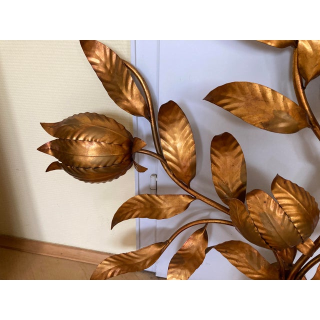 Hollywood Regency Gold-Colored Floral Brass Wall Lamp by Hans Kögl, 1960s For Sale - Image 10 of 14