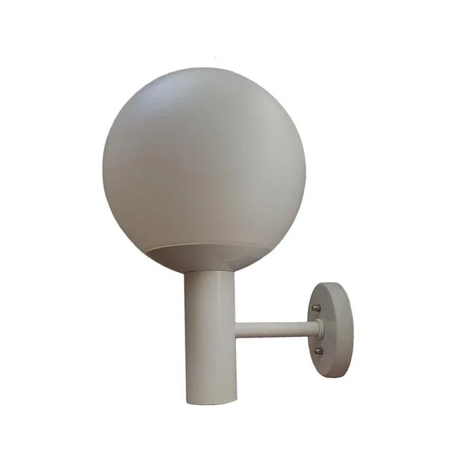 Mid-Century Sconce by Raak Amsterdam, 1960s, in Good conditions. Designed 1960 to 1969 This piece has an attribution mark,...