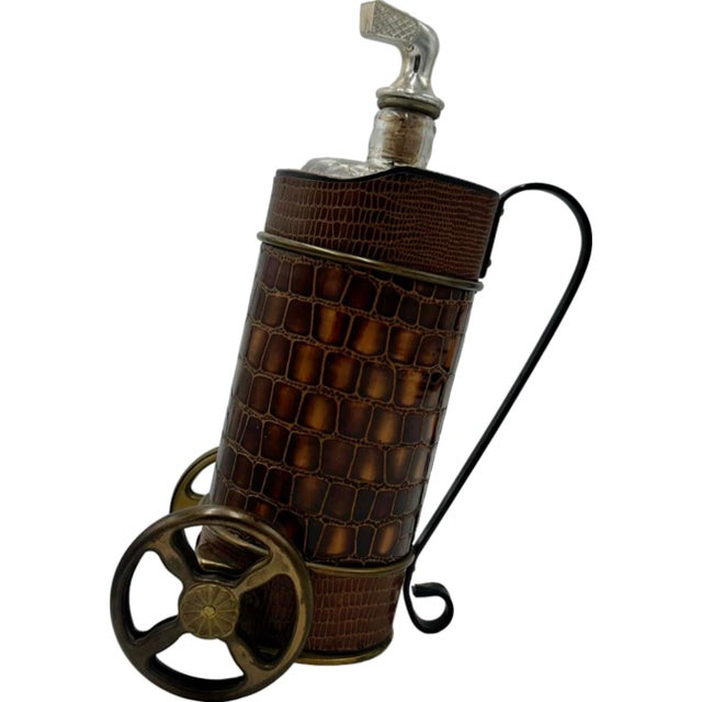 Vintage Brown Faux Croc Golf Caddy Musical Cocktail Decanter Bottle & Holder For Sale - Image 12 of 12
