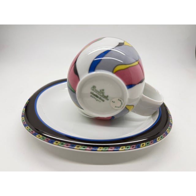 Rosenthal Suomi Coloring Coffee Cup with Saucer by Timo Sarpaneva for Rosenthal, 1990s, Set of 2 For Sale - Image 4 of 6
