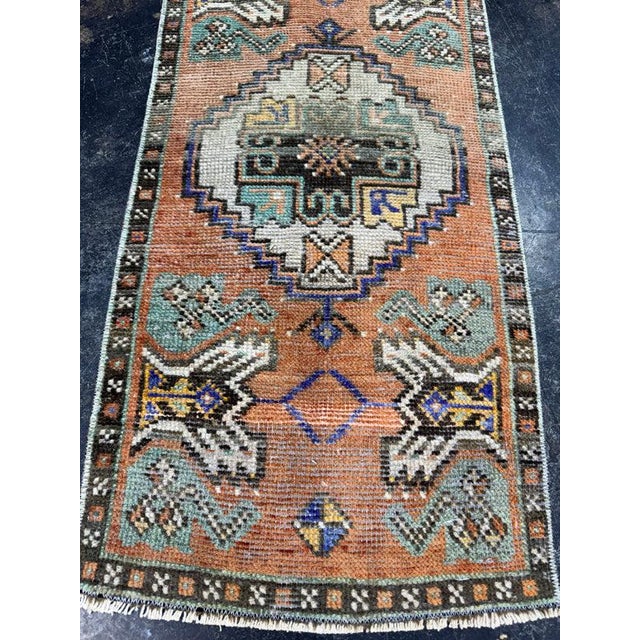 Contemporary Turkish Yastik Rug 1'5" x 2'10" For Sale - Image 3 of 5