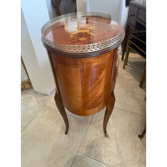 French French Marquetry Oval Side Table With 2 Drawers For Sale - Image 3 of 11
