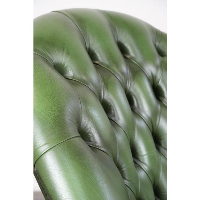 Large English Style Chesterfield Office Chair in Green Cowhide Leather For Sale - Image 15 of 18