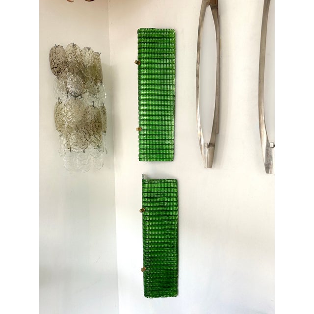 Contemporary Pair of Brass and Green Folded Leaf Murano Glass Sconces, Italy For Sale - Image 9 of 12