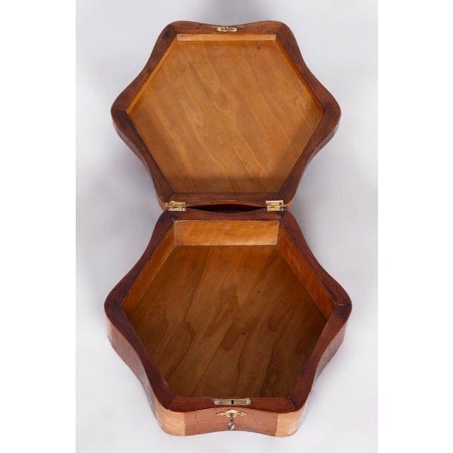 Art Deco Jewelry Box in Walnut and Maple, Czech, 1920s For Sale - Image 12 of 13