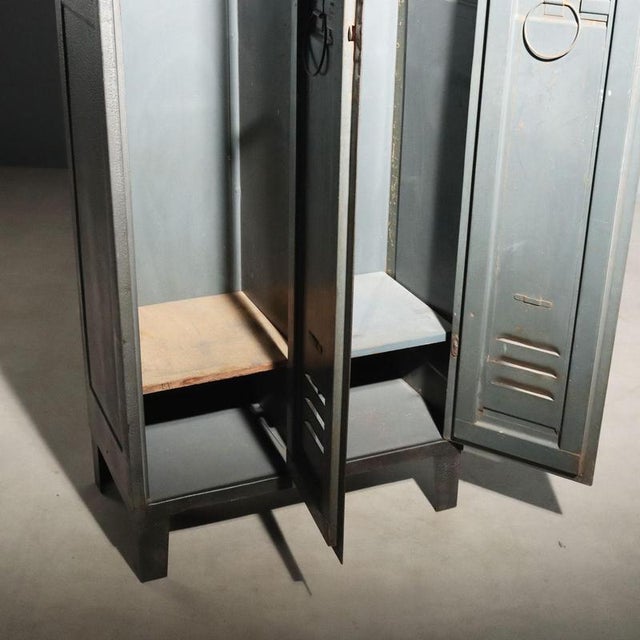 Mid-Century Industrial Wardrobe, 1960s For Sale - Image 9 of 11