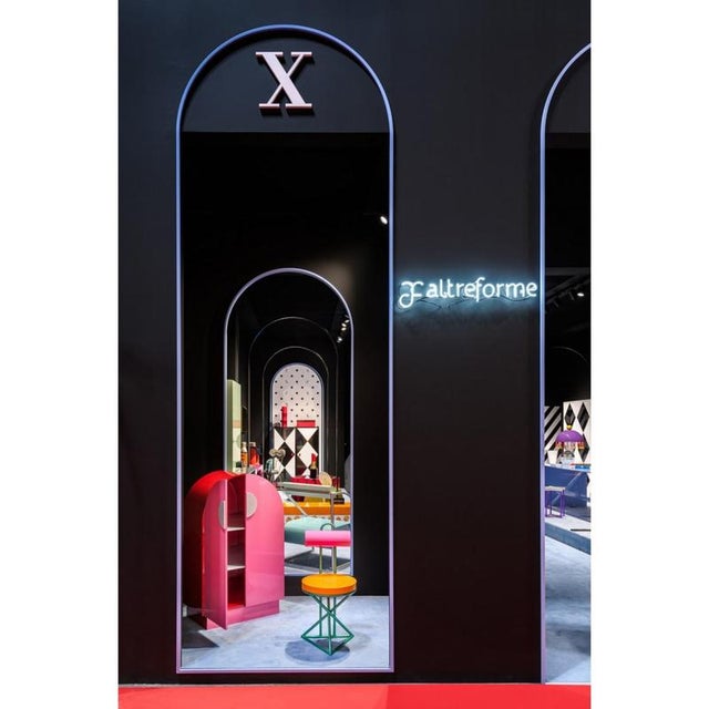 Galactica Shuttle Cabinet in Powder-Coated Aluminum by Altreforme For Sale - Image 10 of 11