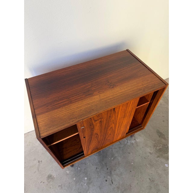Vintage Danish Rosewood Cabinet With Sliding Doors – MCM Storage Credenza For Sale - Image 10 of 10