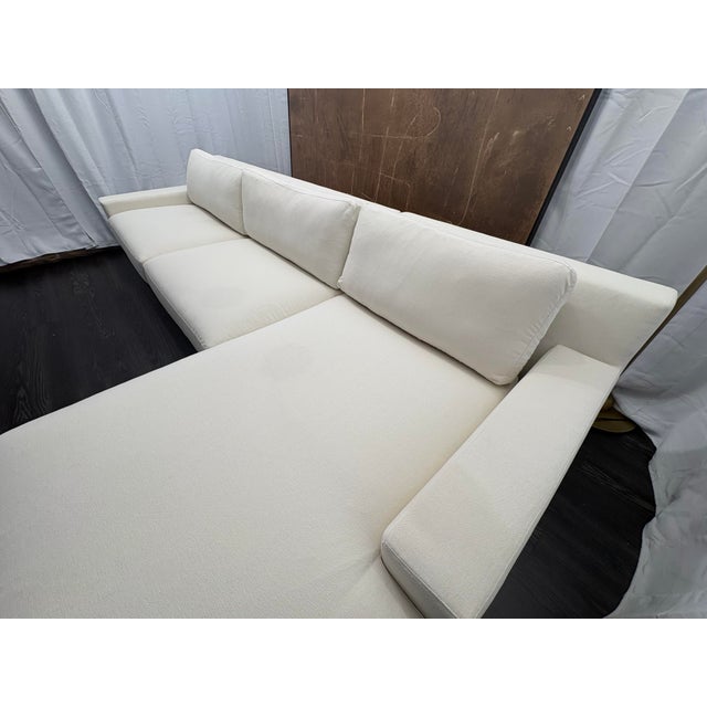 Rh Modena Track Arm Right-Arm Chaise Sectional – Performance Linen Weave in Natural For Sale - Image 9 of 18