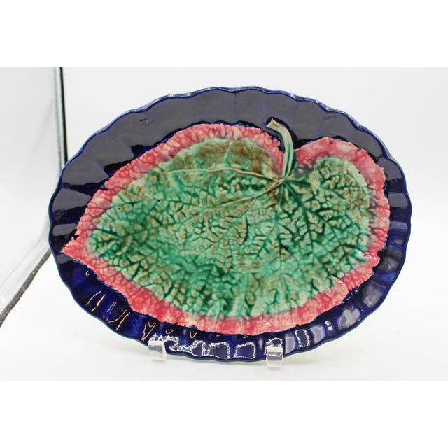 Late 19th Century Circa 1880s English Majolica Begonia Leaf Sweetmeat Dishes - a Pair For Sale - Image 5 of 10
