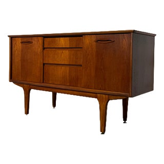 Vintage Sideboard in Teak from Jentique For Sale