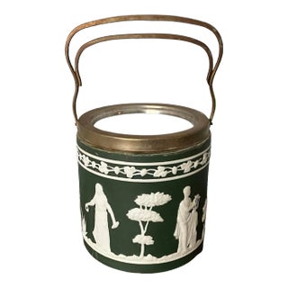 Early 20th Century Wedgwood Jasperware Bucket With Handle For Sale