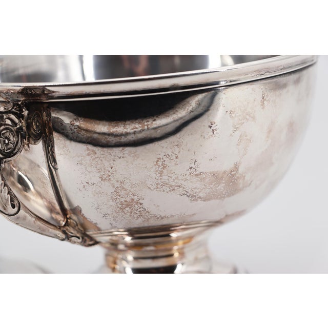 19th Century French Silver-Plated Tureen With Coat-of-Arms For Sale - Image 4 of 17