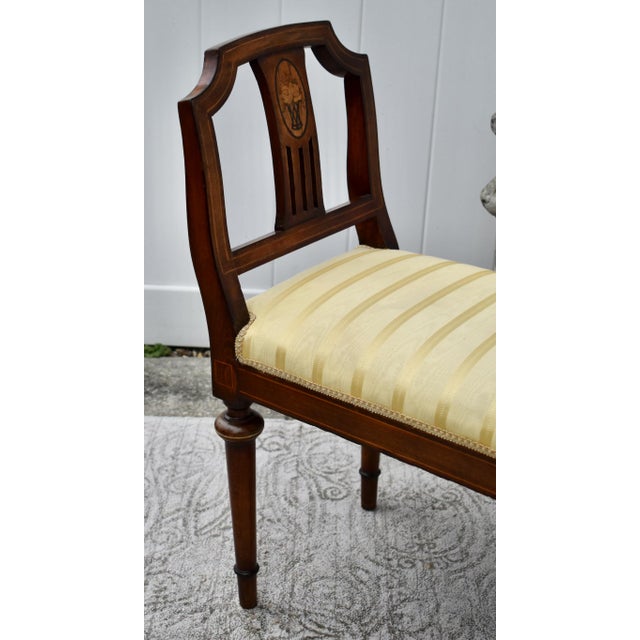 1910s Antique Regency Walnut Vanity Bench Double Arm Inlaid Wood Gold Stripe 1910s For Sale - Image 5 of 13