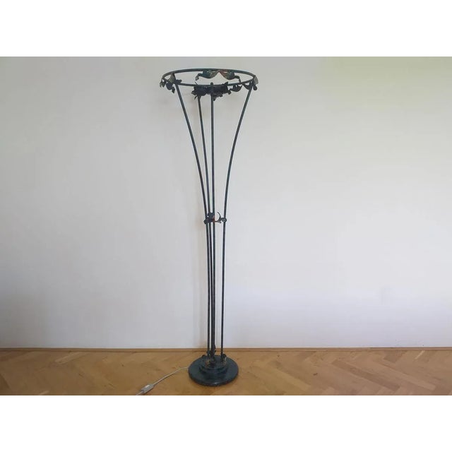 - Very nice style of lighting - Tall - Floral motive - Rare type. Up to 250V (Europe/UK Standard).The wiring of this item...