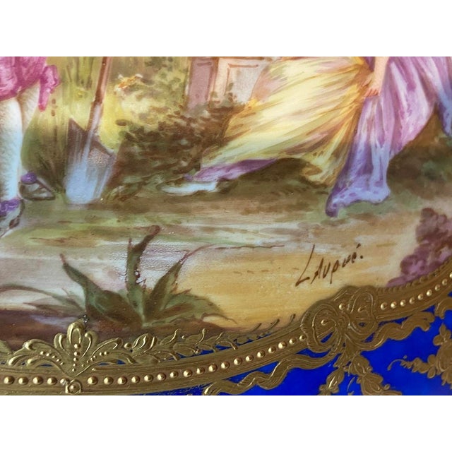 19thC Sevres Rococo Blue Porcelain Gallant Box - 1 For Sale - Image 6 of 16