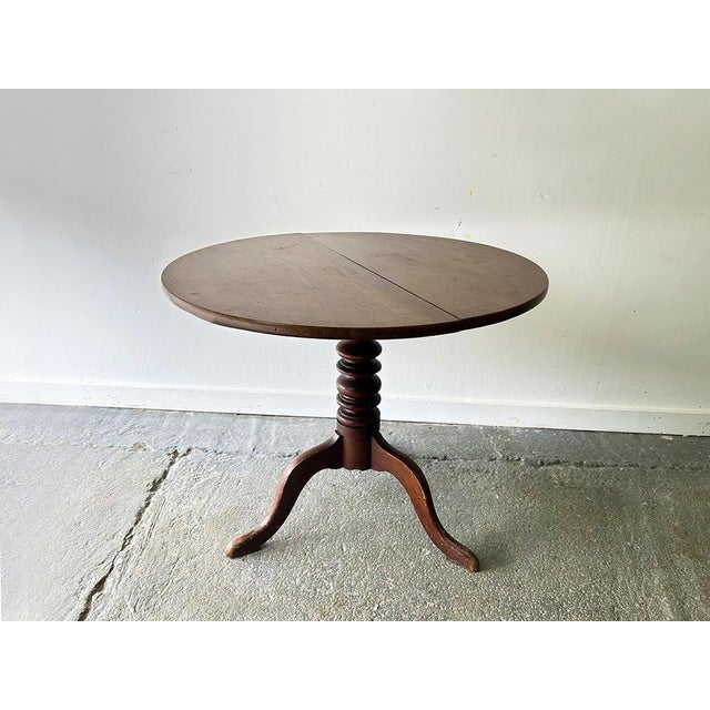 Antique Georgian English Oak Tilt-Top Tripod Base Table For Sale - Image 4 of 7