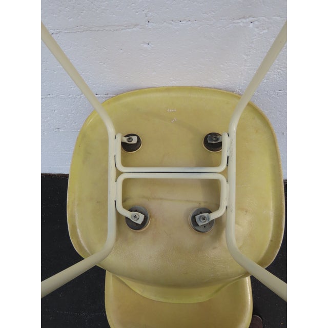Herman Miller Eames Set of 3 Fiberglass Shell Chairs 1960s Light Yellow 6640 For Sale - Image 18 of 18