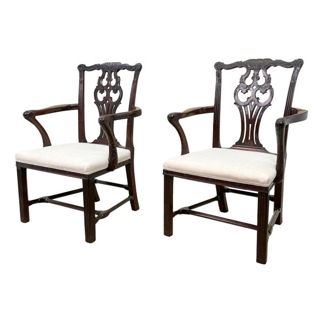 18th Century Chippendale Mahogany Carver Armchairs, 1760, Set of 2 For Sale