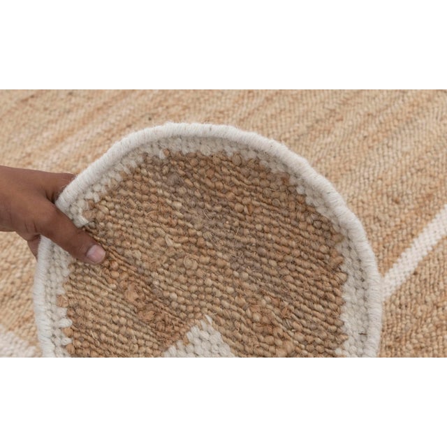 Textile White Jute Wool Premium Handwoven (Not Braided) Scalloped Rug 9x12 Ft. For Sale - Image 7 of 12
