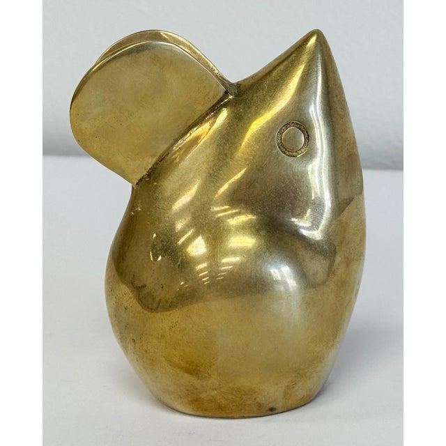 Vintage Mid Century Modern solid brass mouse gazing upward. Ideal use as paper weight or decorative object. Uniquely large...