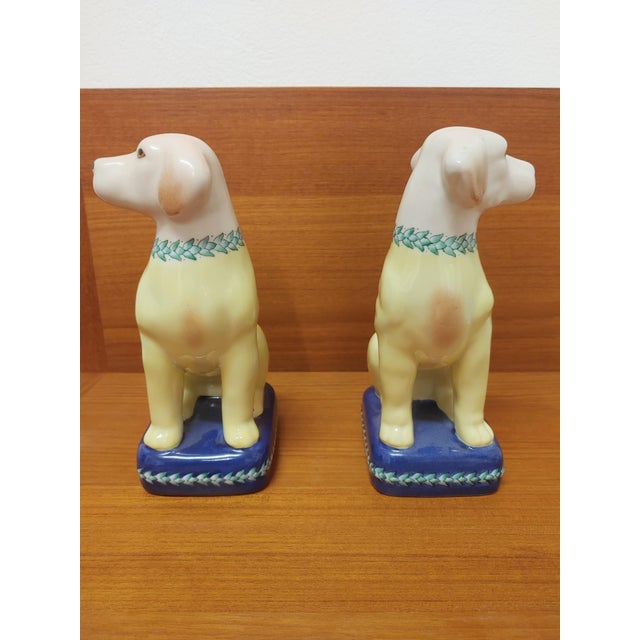 Here's a delightful pair of porcelain Yellow Labrador Retrievers created in the spirit of the Staffordshire dog....