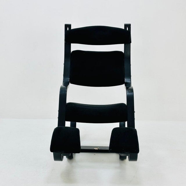 Mid-Century Black Fabric Gravity Rocking Lounge Chair by Peter Opsvik for Stokke, 1980s For Sale - Image 6 of 11