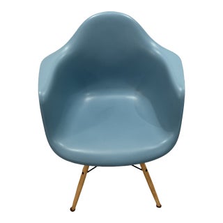 Eames for Herman Miller Molded Plastic Armchair With Dowel Legs For Sale
