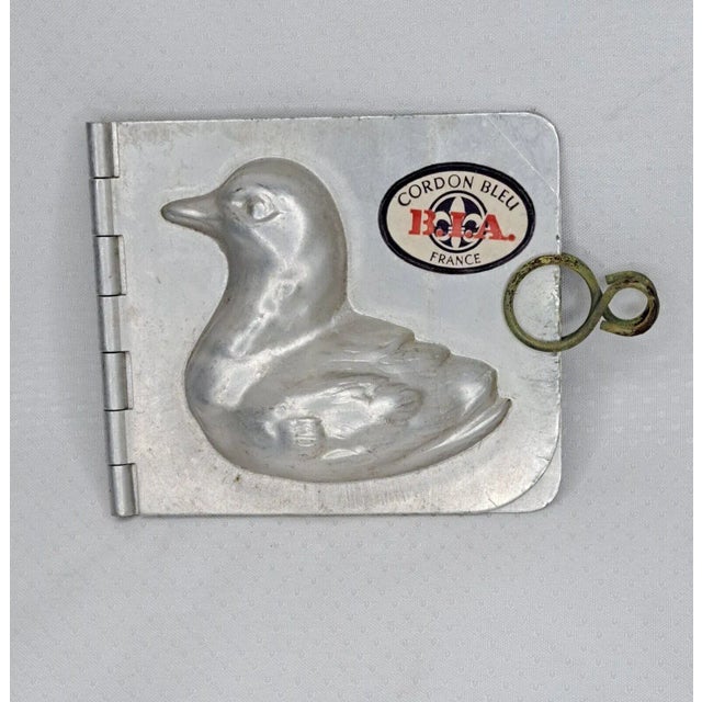 SKU: OT2505 Vintage B.I.A. Cordon Bleu Duck Chocolate Soap or Candle Mold Made in France This is a vintage duck mold. Can...