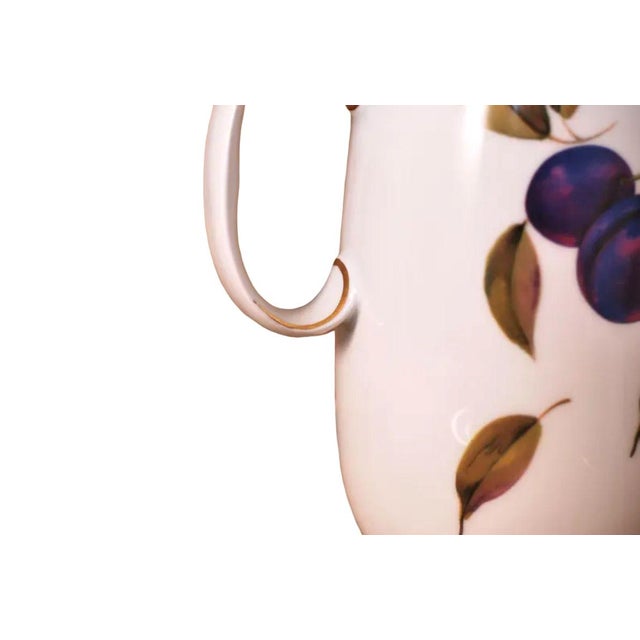 Evesham Porcelain Coffee and Tea Service from Royal Worcester, England, 1960s, Set of 11 For Sale - Image 10 of 11