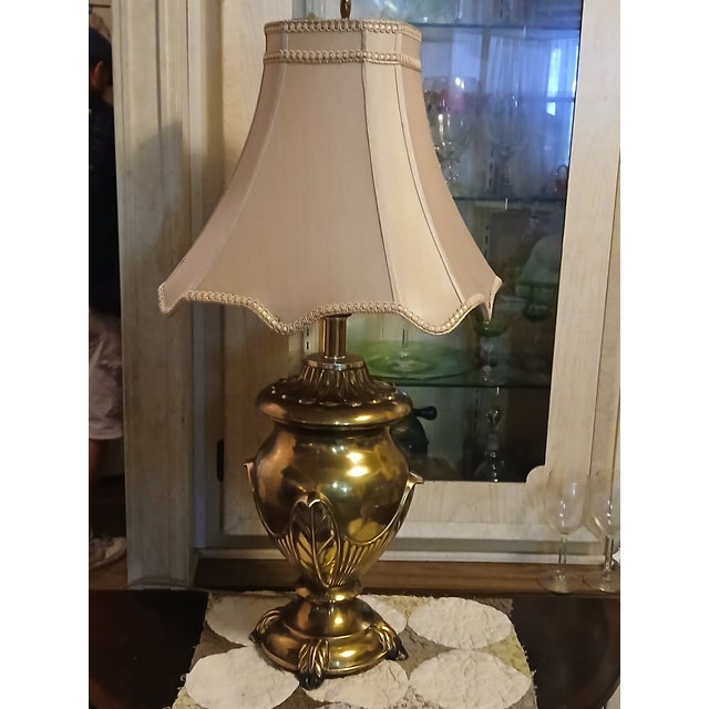 Hollywood Regency Vintage Brass Hollywood Regency Table Lamp For Sale - Image 3 of 8