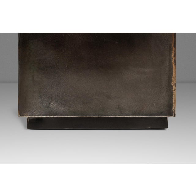 Set of Two (2) Mid-Century Modern Industrial Brutalist Cubes / End Tables / Pedestals in Patinaed Metal, Usa, C. 1970s For Sale - Image 13 of 17