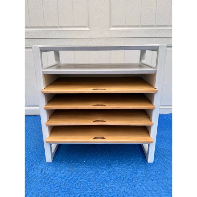 1950’s Magazine table designed by Edward Wormley for the Drexel Precedent line. The table features a two-toned,...